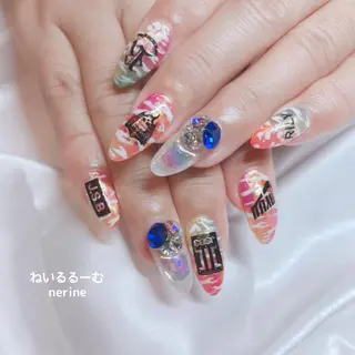 ネイル NAILST Naomiのネイルデザイン