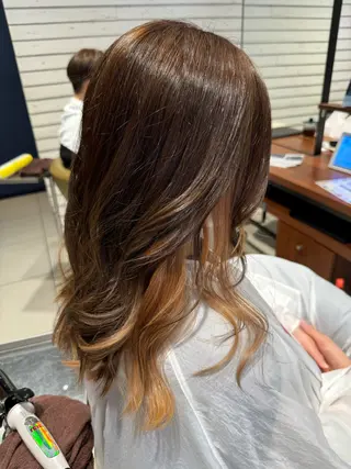 カラー 艶カラー 梨菜💜のヘアスタイル