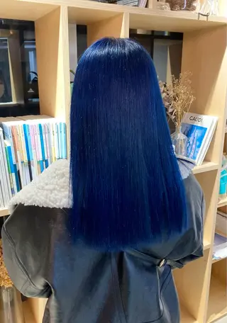 ロング カラー 透明感ハイトーン☆ 今津 佑太のヘアスタイル