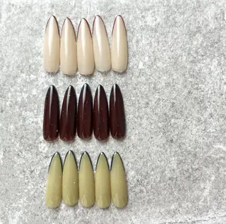 ネイル Ray. ちゅるん系ニュアンスのネイルデザイン