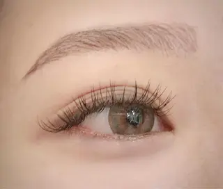 マツエク・マツパ 眉毛まつ毛専門店 uralogeのマツエク・マツパデザイン