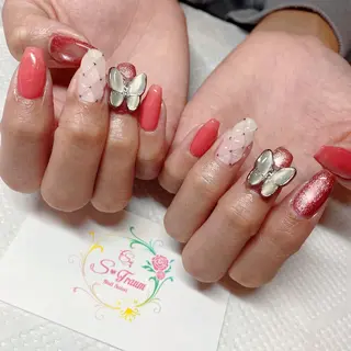ネイル Nail Salon S-Traum所属・Nail Salon S-Traumのネイルデザイン