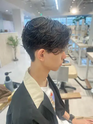 パーマ メンズ かずや🍀/髪質改善 /艶髪カラー/眉毛のヘアスタイル