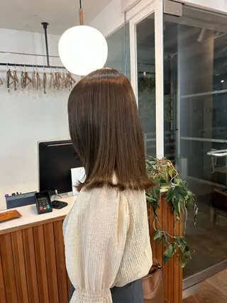 カラー VISION   aoyama所属・かがやしづ ⭐️ハイトーンのヘアスタイル