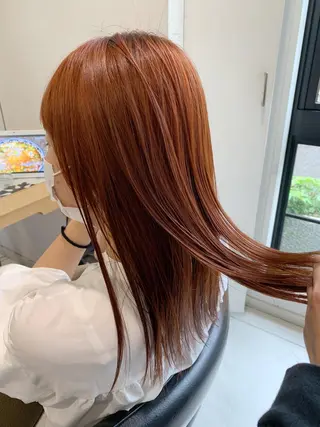 セミロング カラー TENELE所属・チバ タクミのヘアスタイル