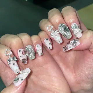 ネイル 【 ﾈｲﾘｽﾄ&ｱｲ ﾘｽﾄ】キヨカのネイルデザイン