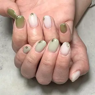 ネイル atelier FIORITURA所属・FIORITURA aiのネイルデザイン