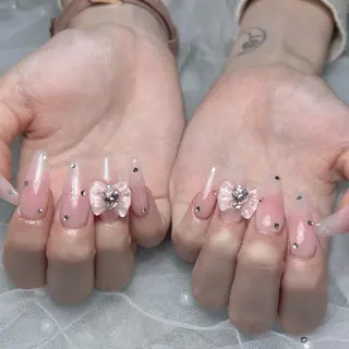 ネイル miku 🦋nailのネイルデザイン