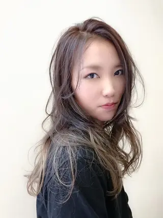ロング カラー 高橋 春菜のヘアスタイル