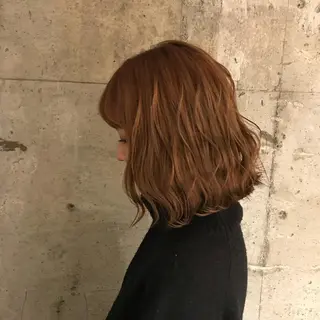 ミディアム 菅原 彩加のヘアスタイル