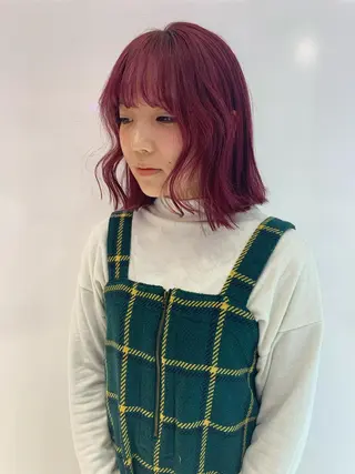 ショート カラー ハッシュカット/ハイ トーン/MANAMIのヘアスタイル