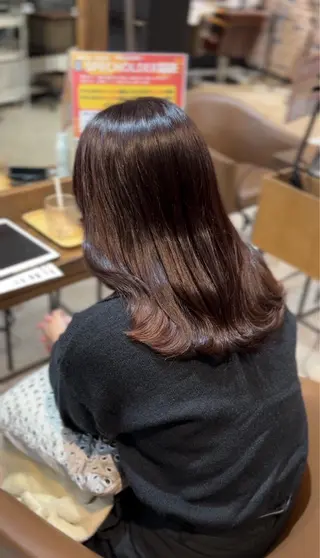 ミディアム 米村 美咲のヘアスタイル