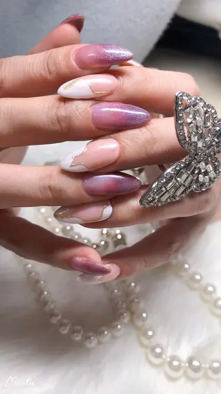 ネイル Farfalla Kieのネイルデザイン