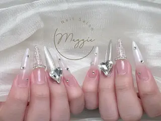 ネイル Maggie Nail🦩のネイルデザイン