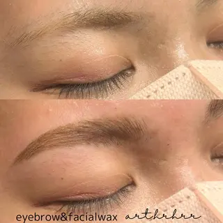 メンズ アイブロウ 眉毛&フェイス WAX専門ハルヒラリの眉毛・アイブロウイメージ