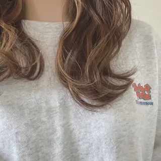 ミディアム putri店長 和田鈴采のヘアスタイル