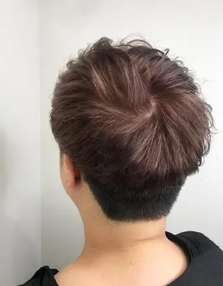 ショート カラー 柴田 祐輔のヘアスタイル