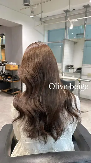 カラー 【公式】DISCO銀 座🪩トレンド🪽のヘアスタイル