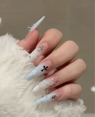 カラー AIN Nailのネイルデザイン