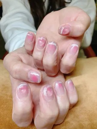 ネイル ECLAT エクラ所属・寺山 千鶴のネイルデザイン