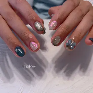 ネイル mayu 𓃠のネイルデザイン