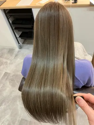 ロング カラー ヘアアレンジ キッズ 横浜関内髪質改善 re:Magoのヘアスタイル