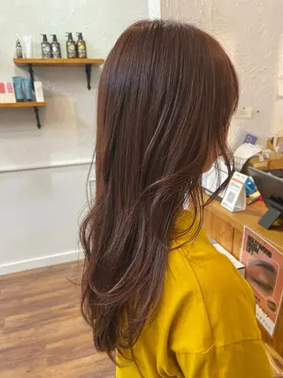 ロング 関根 沙季のヘアスタイル