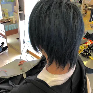 カラー 牧野 佳樹のヘアスタイル
