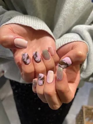 ネイル fameu / hinaの眉毛・アイブロウイメージ