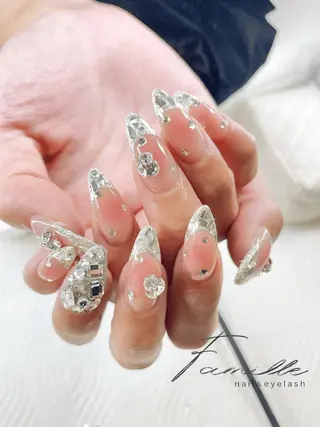 ミディアム Tanaka Nailistのネイルデザイン