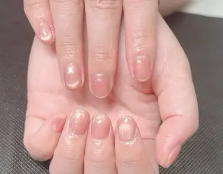 ネイル Emiネイルサロン＆スクール所属・Yui ゆいのネイルデザイン