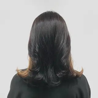 セミロング カラー ヘアアレンジ キヨミ 韓国レイヤーカットのヘアスタイル