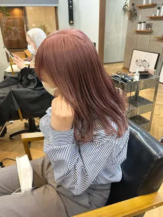 ミディアム カラー ヘアアレンジ esu西梅田所属・ena/ブリーチなし 透明感・レイヤー🎀のヘアスタイル