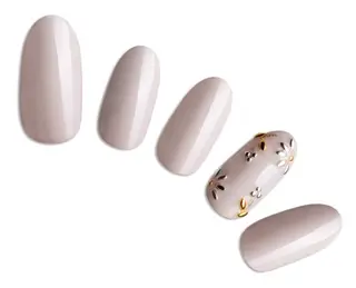 ネイル プラスネイル 池袋西口店のネイルデザイン