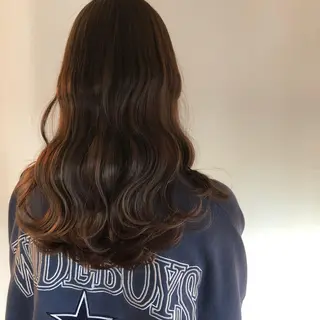 ロング カラー アオトソラ いしざかのヘアスタイル
