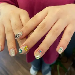 ネイル twoo______ miyuのネイルデザイン