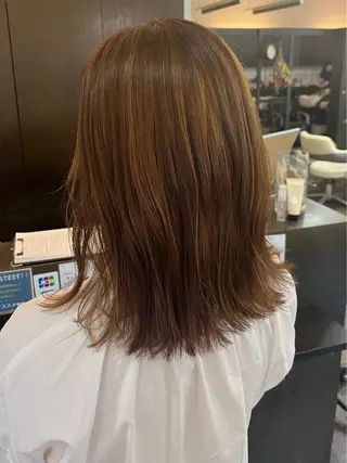 セミロング 近藤 優羽のヘアスタイル