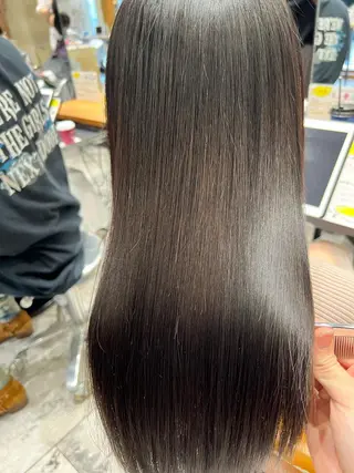 セミロング パーマ 美髪ヘッドスパ🫧 西山紗奈江💆‍♀️のヘアスタイル