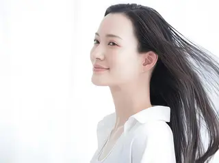 カラー Re color 京橋店のヘアスタイル