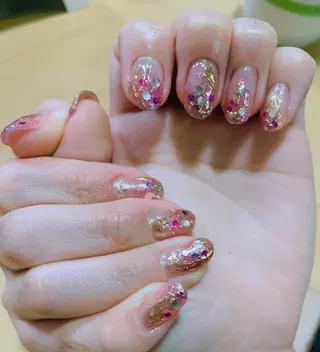 ネイル 池崎 美穂のネイルデザイン