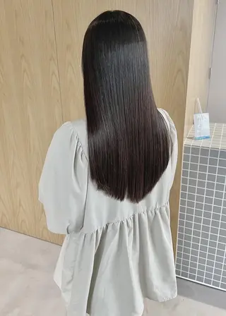 セミロング 髪質改善✨縮毛矯正✨ が得意‼️高島英隆のヘアスタイル