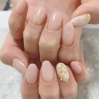 ネイル レ ティリンのネイルデザイン