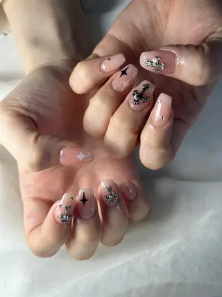 ネイル うにゃねいる🌷 Mayaのネイルデザイン