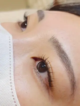 マツエク・マツパ EARTH/平野 真友香のマツエク・マツパデザイン