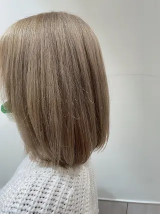 ミディアム 透明感カラー🩵 mioのヘアスタイル