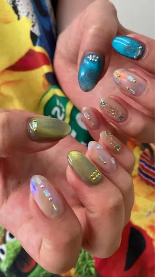 ネイル nailsalon　hue所属・小山 羽奈のネイルデザイン