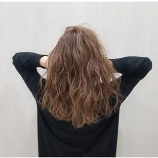 セミロング カラー 顔周りレイヤーカット 髪質改善代表西村功平のヘアスタイル