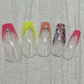 ネイル Nail salon Honey Beeのネイルデザイン