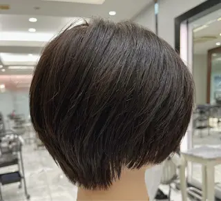 ショート 波巻きウェーブ 韓国風パーマ 纐纈のヘアスタイル