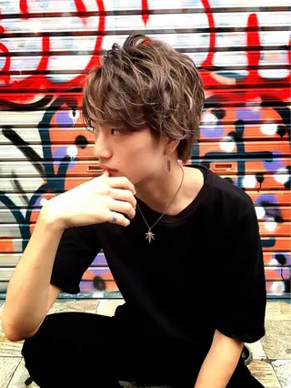 ショート ミディアム カラー パーマ メンズ 原宿サロン代表 デザインカラー伊藤卓のヘアスタイル